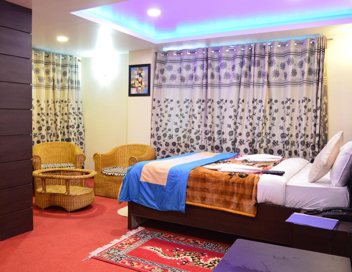 Golden Dolma Hotel Darjeeling  Ngoại thất bức ảnh